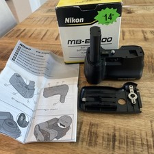 Nikon MB-E5000 AA Battery Pack Grip