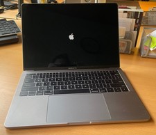 Apple MacBook Pro 13 i5 2.0 Ghz 8GB 512GB A1708 Space Gray - QWERTY