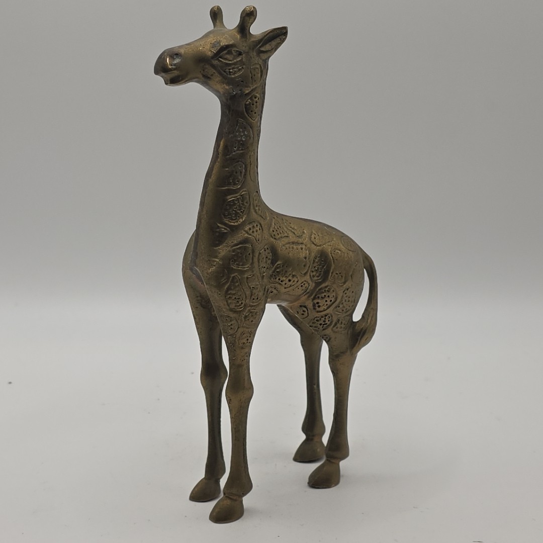 Vintage Solid Brass Metal Giraffe Textured Decorative Figurine Statue 6.5