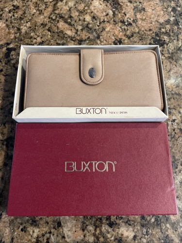 NIB Buxton Women's Leatherette Organizer Clutch Wallet & Original Box!