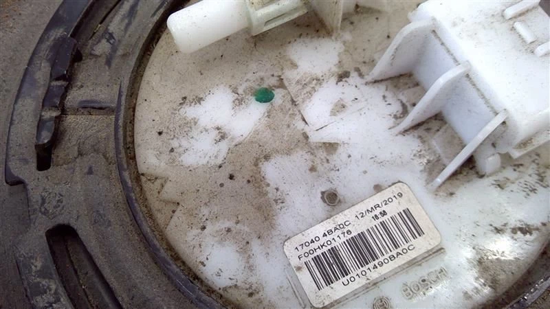 Nissan Rogue 2017-2020 tanque de combustible 172024BA0C Foto 4 de 4