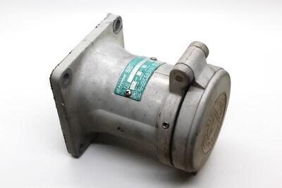 Receptacles & Outlets - Pin Sleeve Receptacle