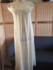 Vtg DREAMAWAY LONG GOWN NIGHTGOWN USA small USA
