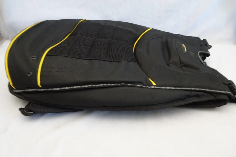 Mobile Edge BRING IT ON 黑色带黄色装饰笔记本电脑背包 — 第 2/4 张图片