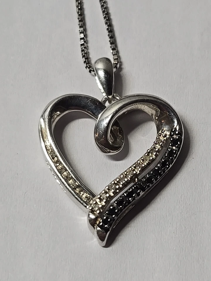 Sterling Silver Natural White & Black Diamond Heart Pendant Necklace.18ctw - Image 4 of 4