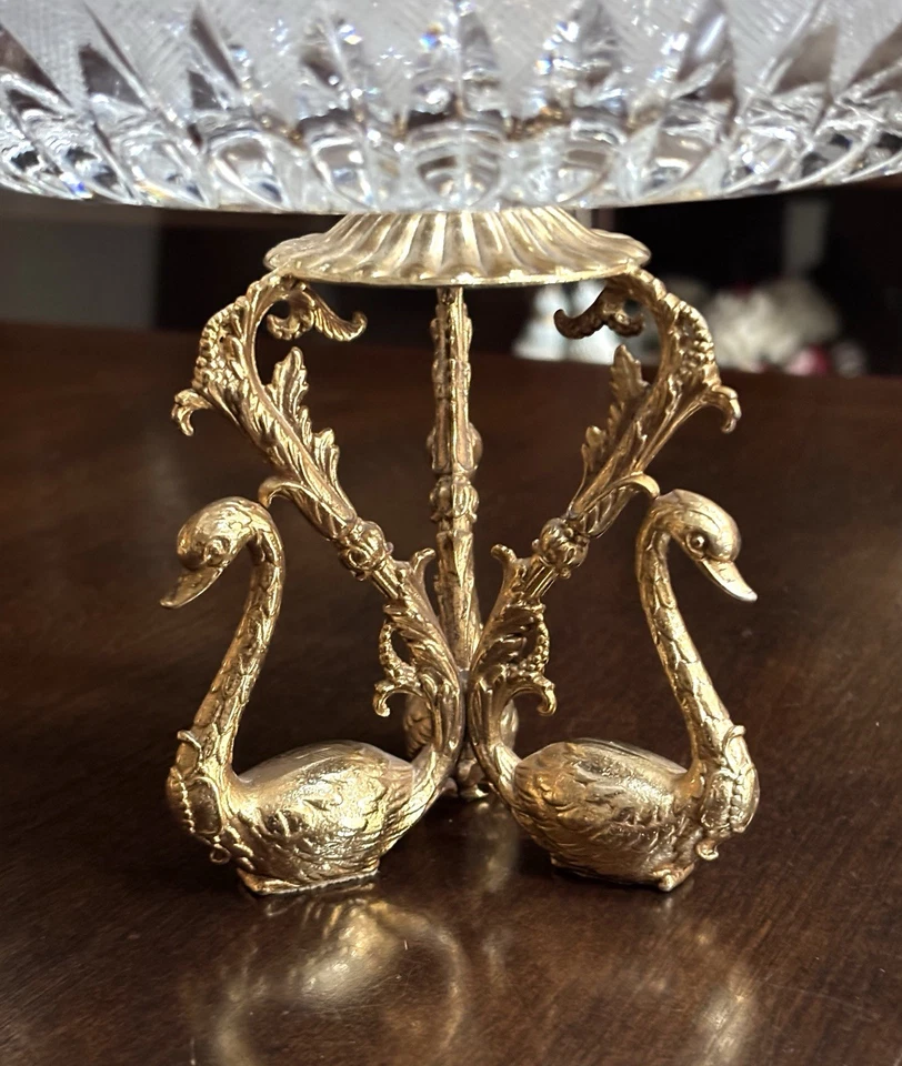 Tigela de cristal corte vintage tom dourado cisne 3 pés base francesa corte Ormolu cristal - Imagem 2 de 4