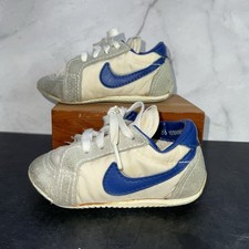 NIke Tyro Baby Shoes Vintage 80s White Blue Swooshes Grey Suede Sz 2 1/2 Toddler