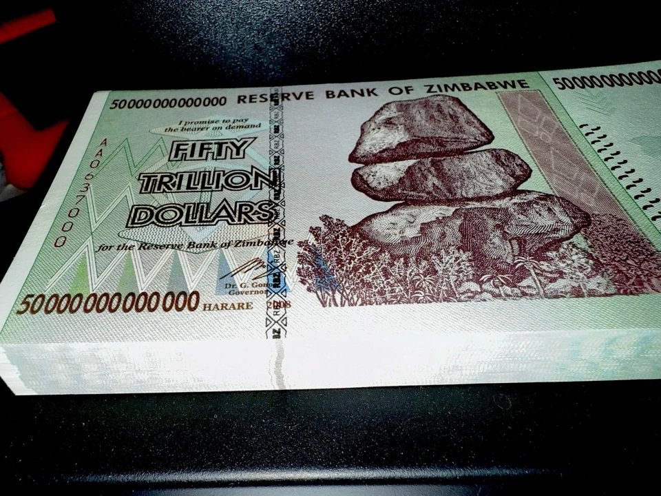10 x 2008 50 TRILLION DOLLARS ZIMBABWE BANKNOTE, AA P-90 GEM UNC - Image 3 of 4