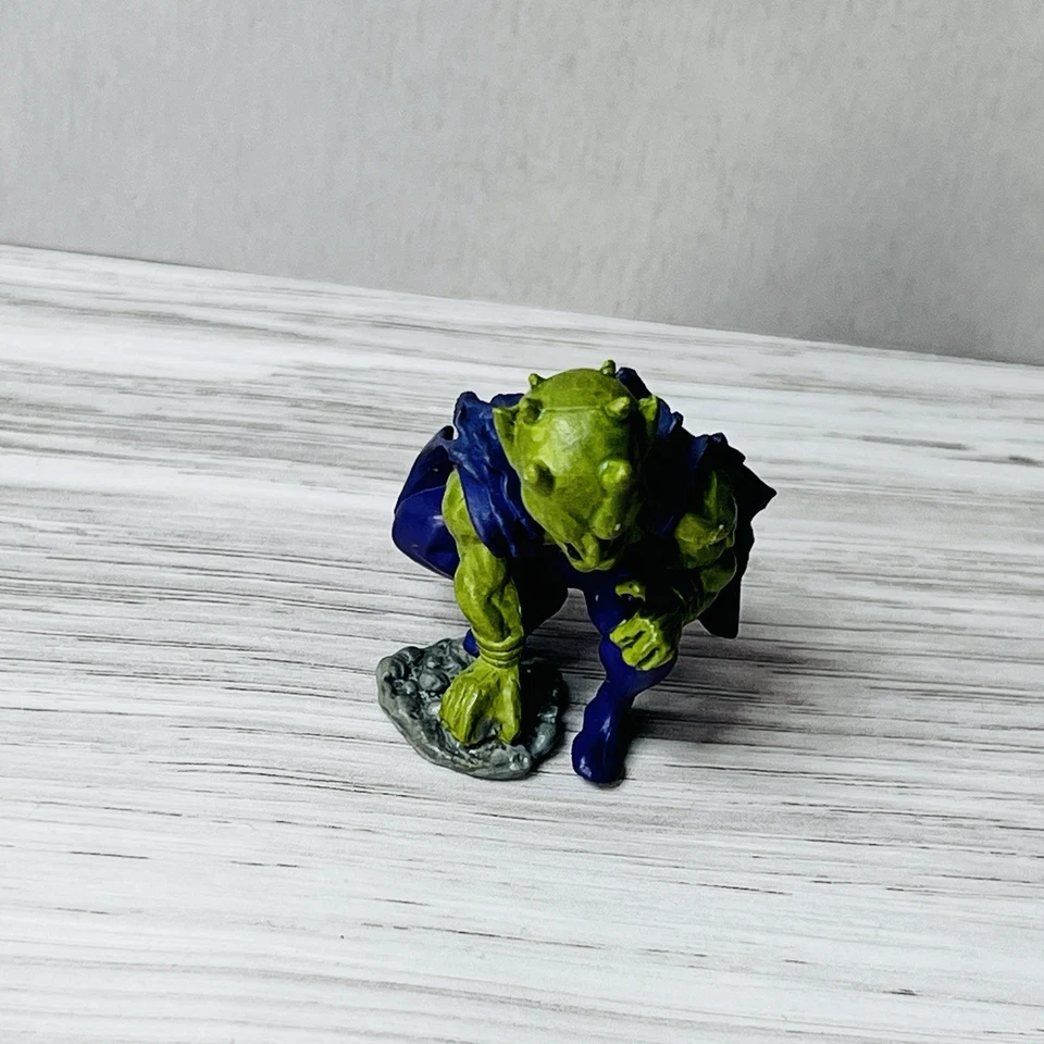 Figura Escuadrón de Superhéroes Duende Verde Marvel Bobble Mini Spiderman Spiderverse Foto 3 de 4