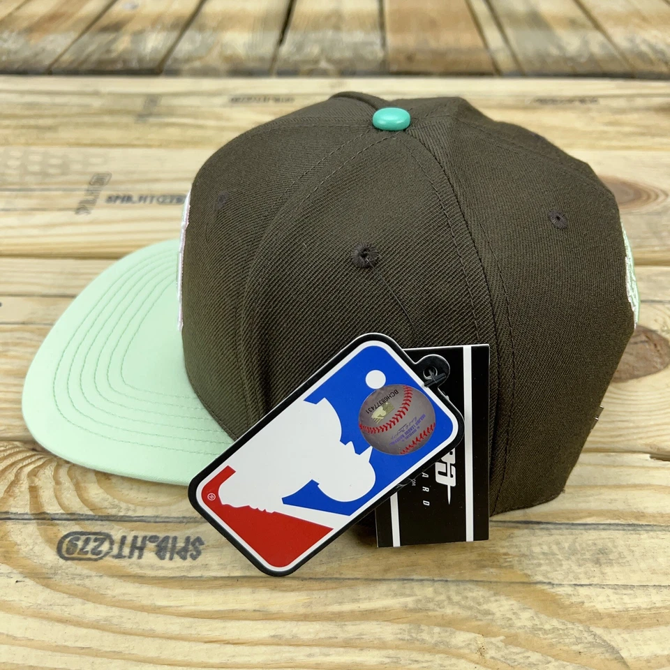 Gorra Pro Standard St Louis Cardinals 06 WS Snapback Rosa/Como Nueva Foto 4 de 4