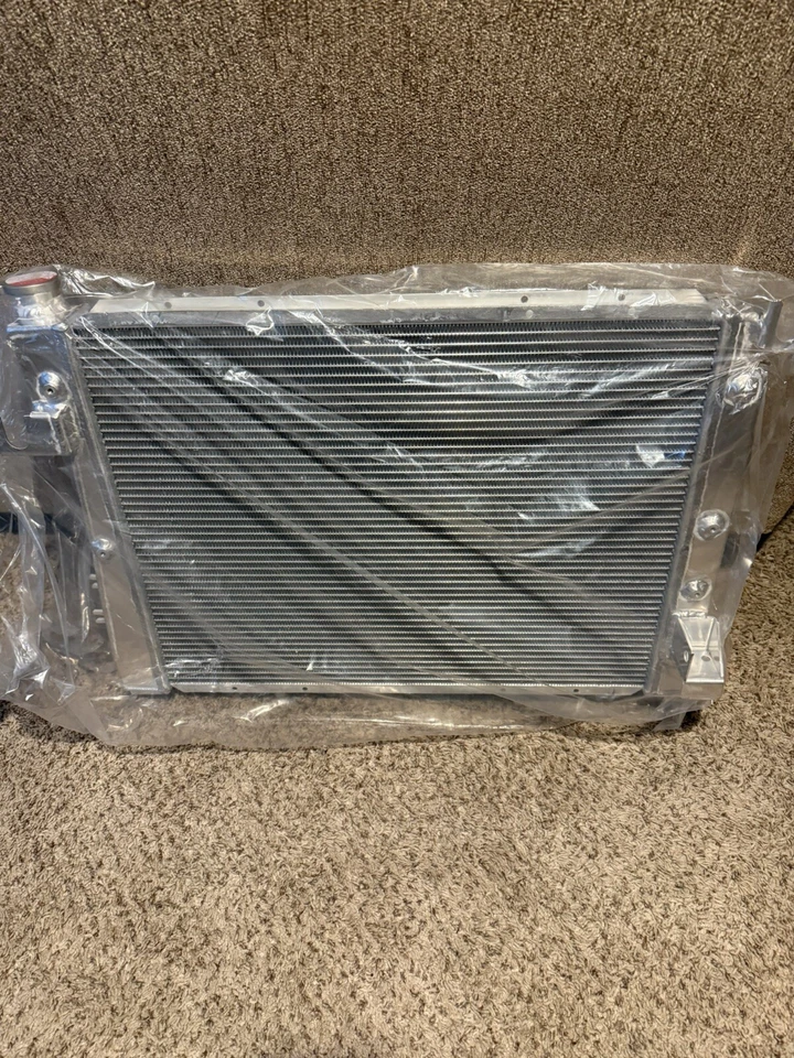 Radiador de aluminio de 3 filas para Dodge Ram 1500 2500 3500 V8 2003-2009 2008 2007 5,7 L Foto 2 de 3