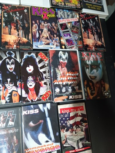 KISS VHS Tape Lot Of 35: Concerts- Tours-Rare Clips-Unplugged-Bootlegs-TV Shows - Picture 5 of 10