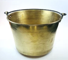 American Brass Kettle Manufacturers No.2 Kettle w/ Iron Handle 10 1/2" Diameter