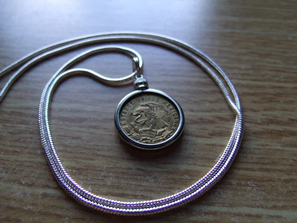 Moneda Águila Clásica 1969 Latón Dorado México Oro Blanco Llena 24" Cadena Redonda Foto 2 de 4