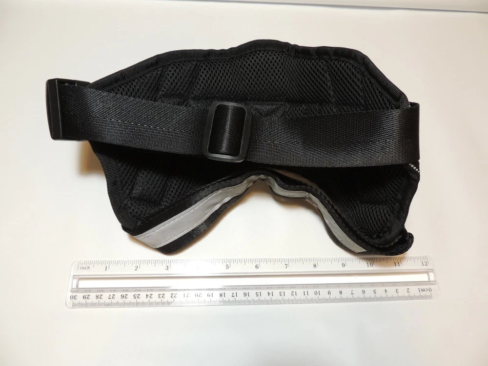 Dog Harness No Pull - Adjustable Vest, Leash Clip, Handle, Med. Dog Harness No Pull - Adjustable Vest, Leash Clip, Handle, Med.