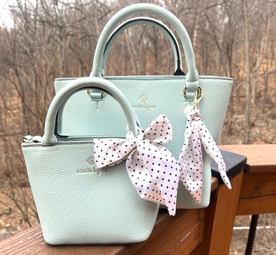 Nanette Lepore Matching Handbag Set   Mom & Mini Tote Set Sea Foam Green NEW