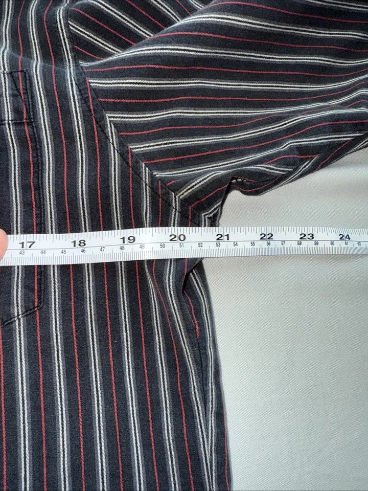 Vint. Independent TC Men's Button-Down Long Sleeve Black Shirt w/Stripes Medium - Image 4 of 4