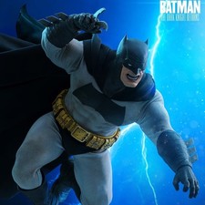 1 6 DC Batman The Dark Knight Returns  Batman Figure Hot Toys 913944 PRESALE
