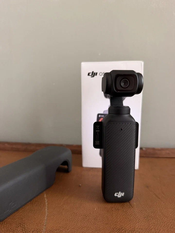 Caméra DJI Osmo Pocket 3 occasion noir - Photo 1/2