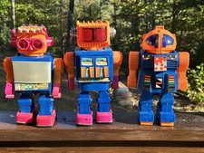 Lot of 3 Robots