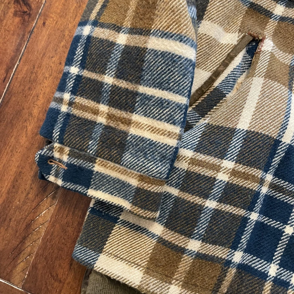 Jaqueta Woolrich Masculina Vintage XL Azul Marrom Xadrez Lã Sherpa Forrada Zíper Frontal - Imagem 4 de 4