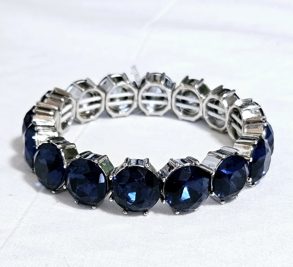 Pulseira elástica Charter Club tom prata pedra azul J10-3029 - Imagem 2 de 4