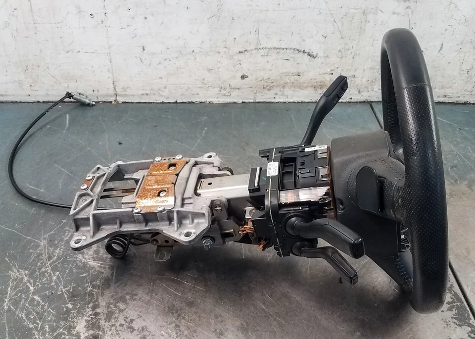 2005  Audi S4 B7 Steering Wheel / Column #7218 X6 - Image 3 of 4