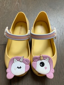 rubber shoes sandals