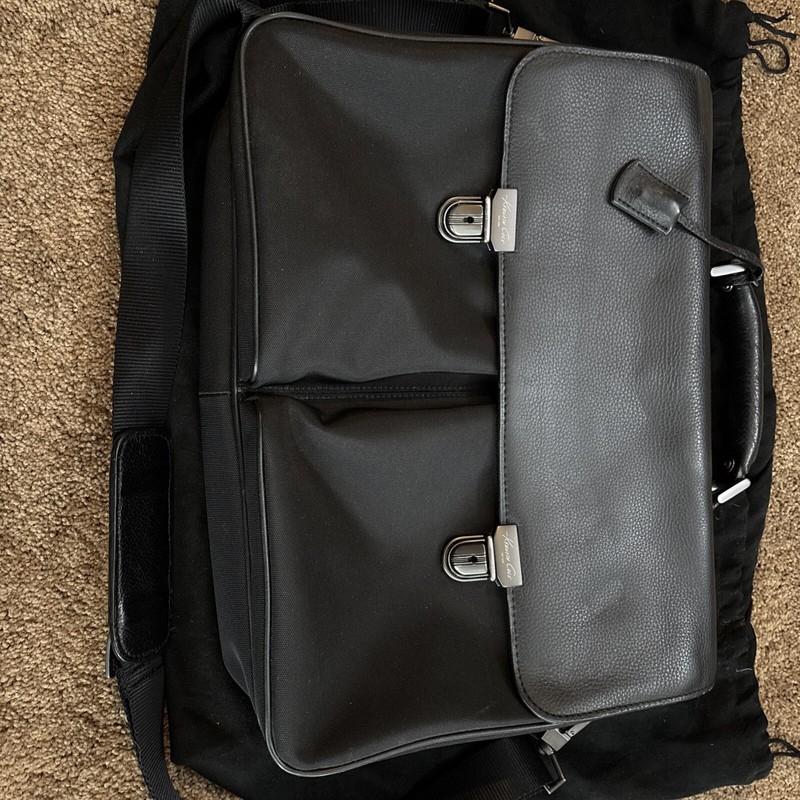 Kenneth Cole New York Black Leather Men’s Laptop Brief Case