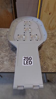 Eaton Verdeon VERD-M, 251 Watt LED Roadway Luminaire 120/277 Volt