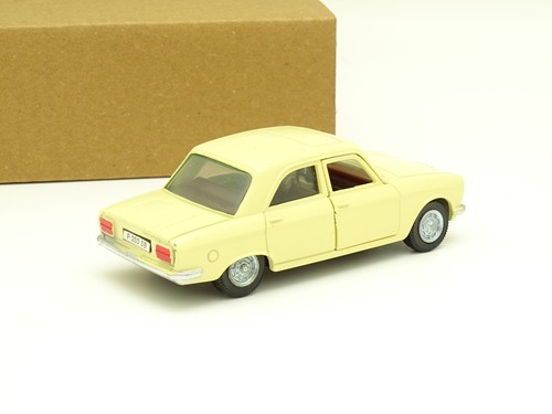 Pilen Sb 1/43- Peugeot 304 Blanco - Imagen 3 de 5