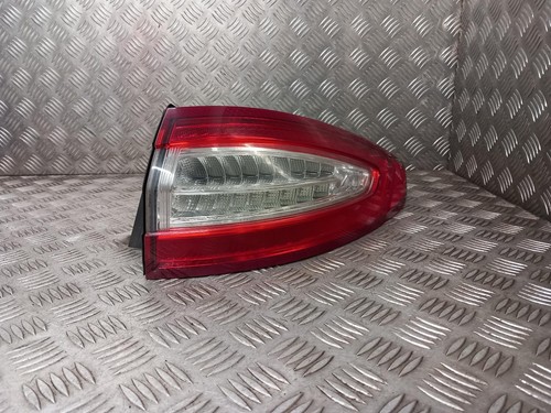 Ford Mondeo Mk5 Right Rear Outer Taillight LED DS7313404FH 2015 16 17 18 - Picture 1 of 12