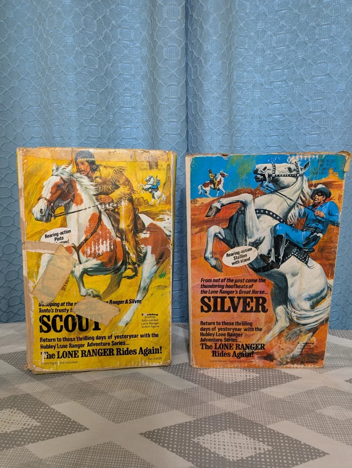 Vintage Hubley The Lone Ranger Silver Model 23625 & 23626 w/ lone ranger & tonto - Image 3 of 4