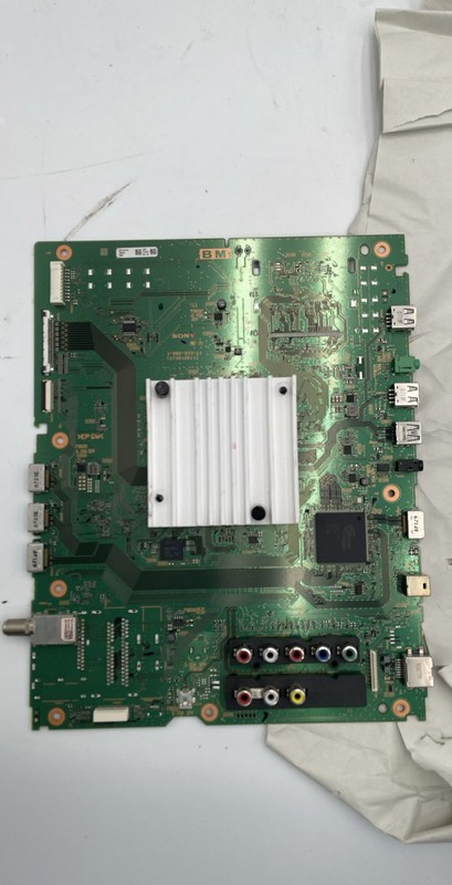 Sony 1-980-833-11 BM1 A2115072A TV Main Board For Parts Or Repair