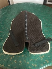 Lammfell Sattelpad von Maxflex 58 Cm lang