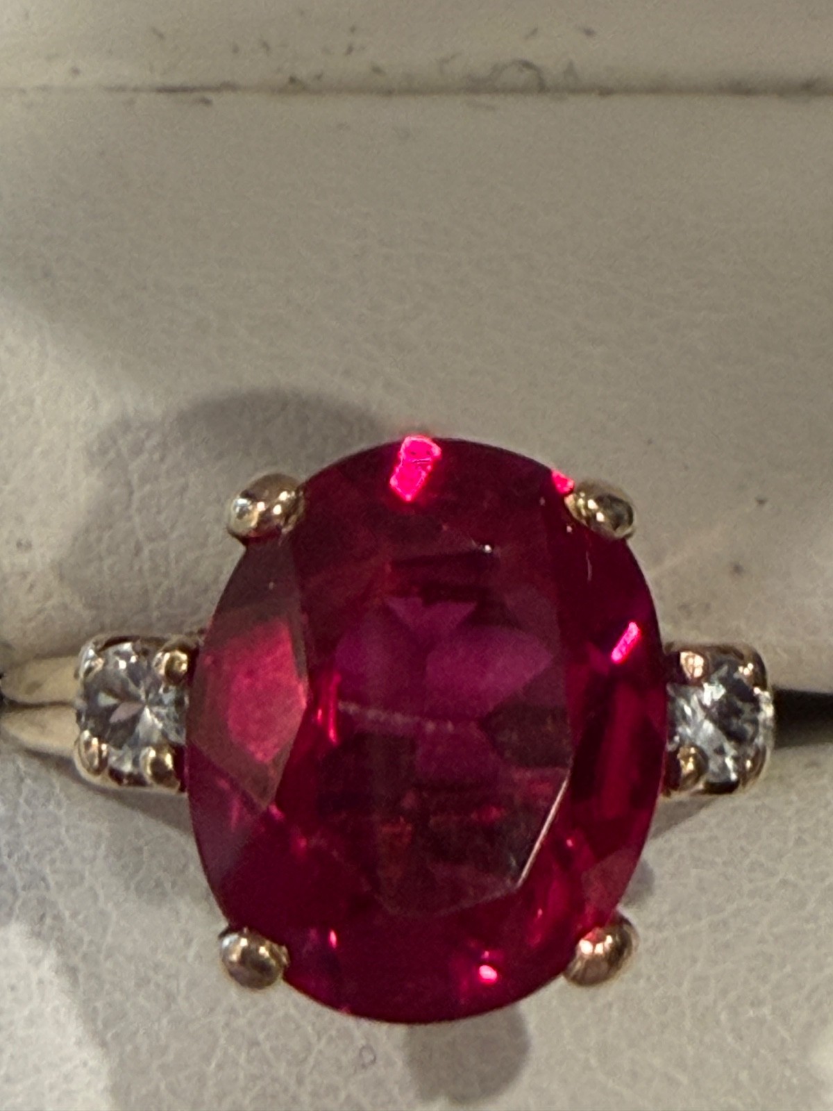 10k Synthetic Ruby ring - image 2