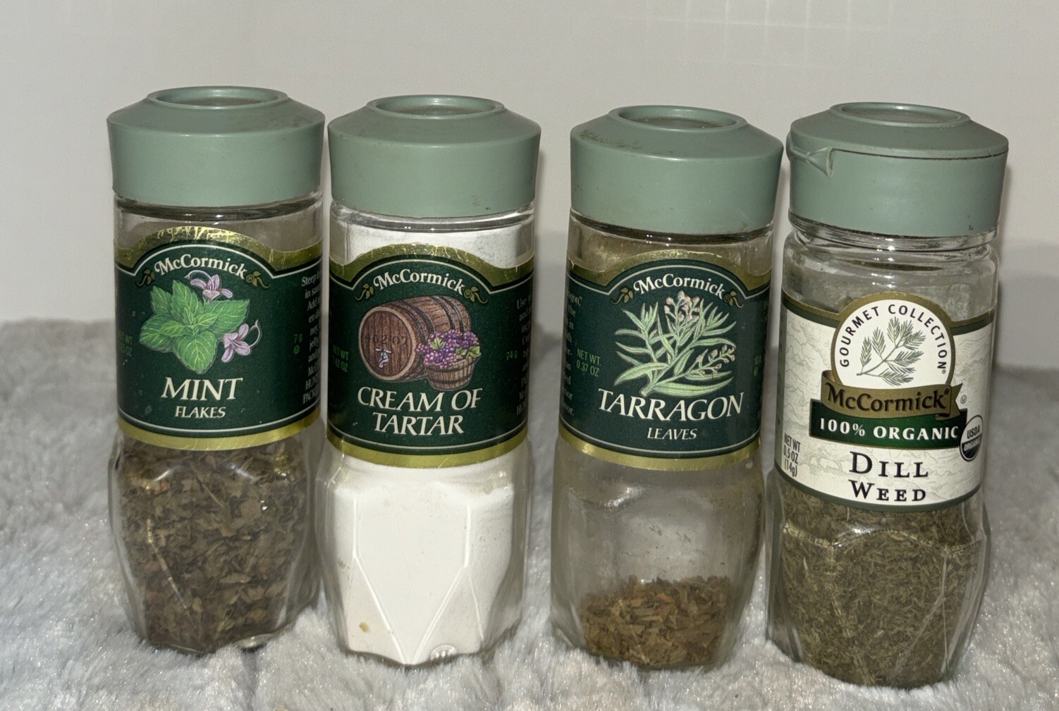 Lot of 4 Vintage Spice Jars McCormick Glass Spice Bottles Green Lids