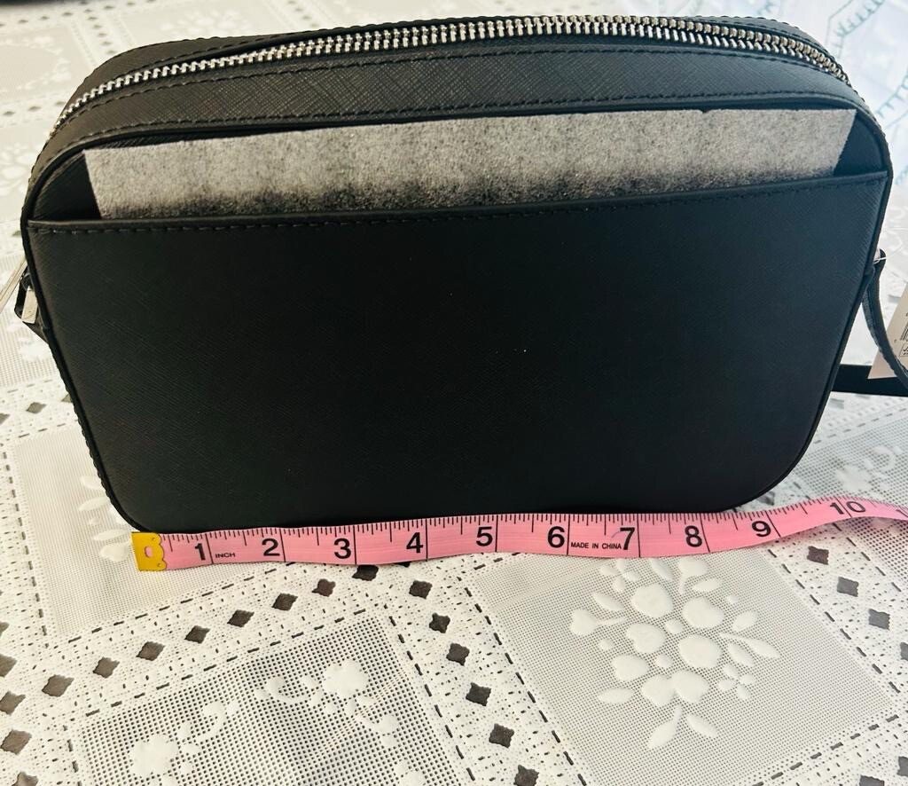 Michael Kors Jet Set East West Zip Chain Large Saffiano Leather  