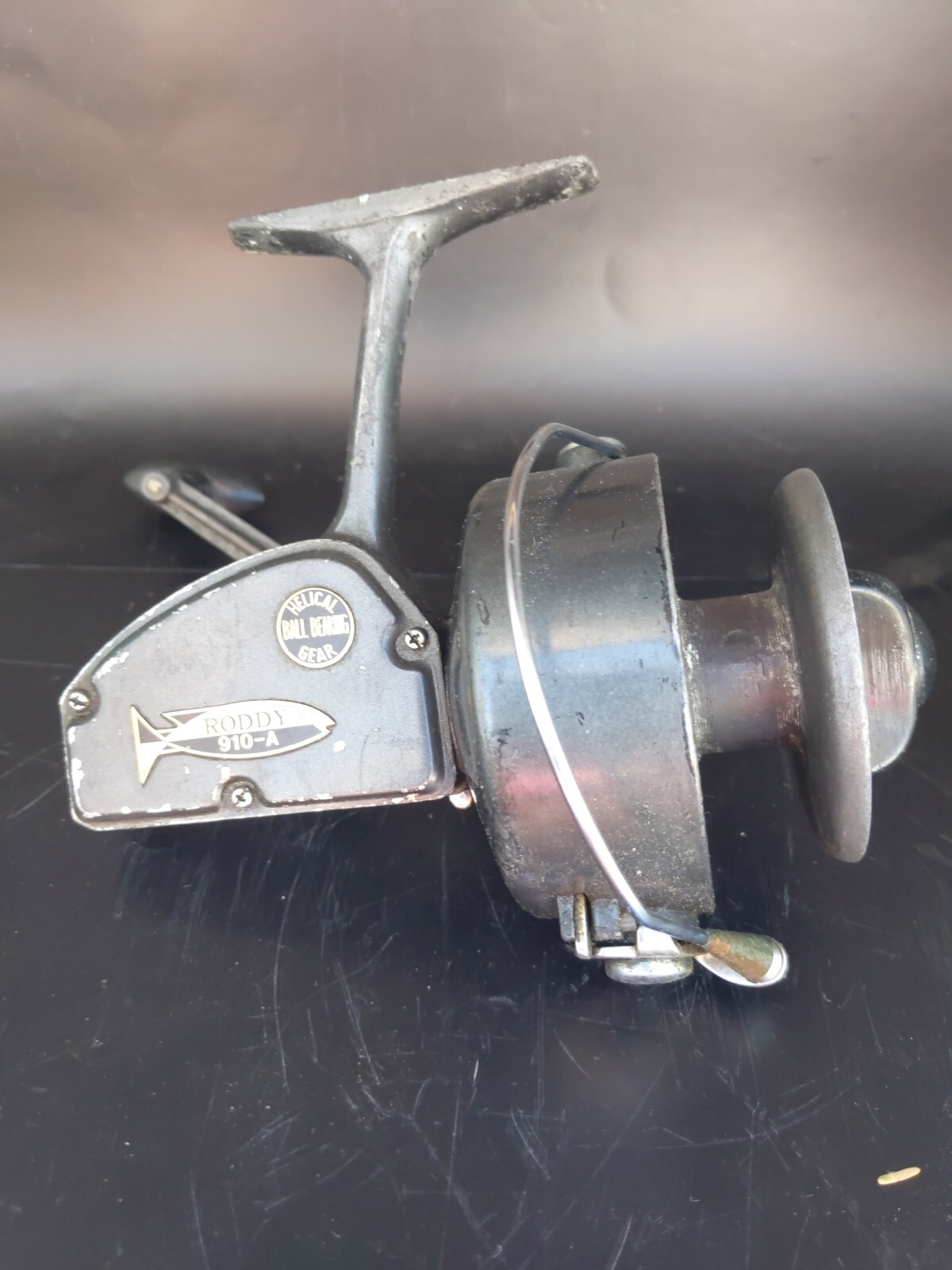 VINTAGE RODDY 910A Fishing Spinning Reel Helical ball bearing Gear eBay