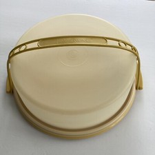 Harvest Gold Tupperware Vtg Pie Carrier with Lid Handle Round Cake 719-1 Granny