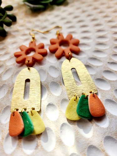 Brushed brass Citrus dangles π π - Picture 8 of 9