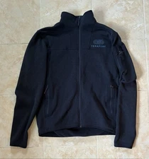 Arc’teryx Covert Cardigan