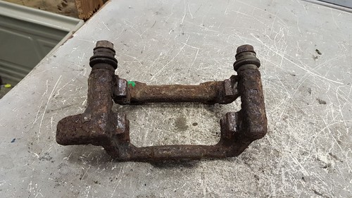 Bremssattelträger Sattelhalter Hinten Links 256x12 VW 2K/ 2KN Caddy 1.9 TDI