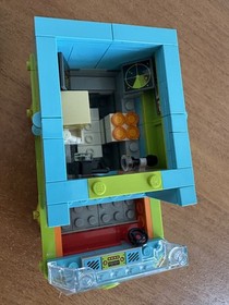 LEGO Scooby-Doo Mystery Machine (Shaggy & Scooby Minifigs, No Booklet, No Box)