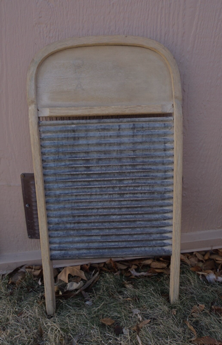 Ancienne planche à laver ovale chêne et bois zinc côtelé étain 24"H ferme décoration maison