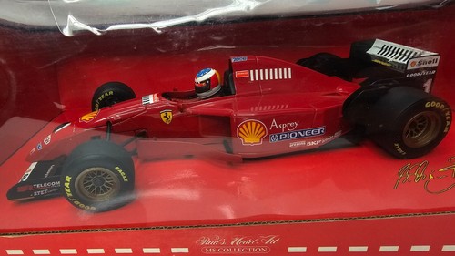 MINICHAMPS 1:18 Michael Schumacher Collection 1996 Ferrari F1 #510 961891 - Picture 5 of 9