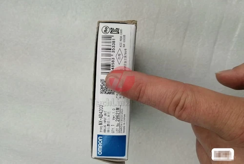 NEW 1PCS Omron NX-AD4203 NXAD4203 Analog Input Unit