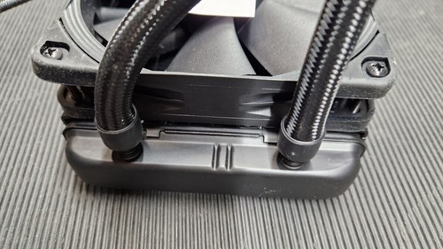 Asus ROG Strix Liquid CPU Cooler Black Edition Used Working - Afbeelding 4 van 8