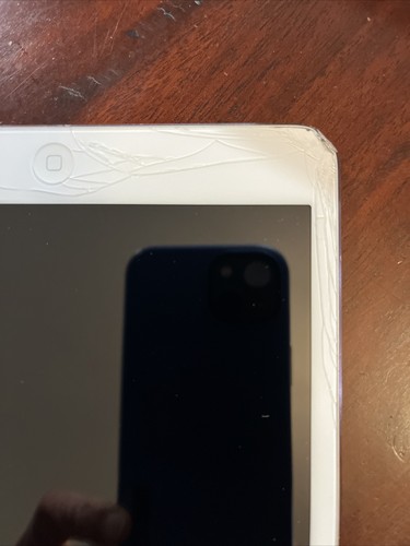 Apple iPad mini 1st Generation. 16GB, Wi-Fi, 7.9 in - White & Silver Parts Only - Bild 2 von 4