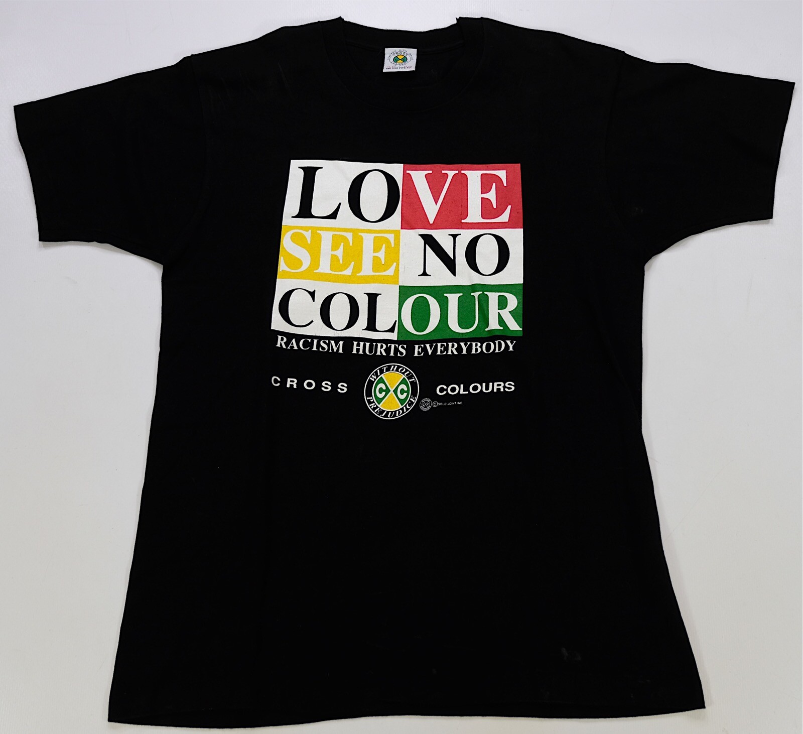 Rare VTG CROSS COLOURS Love See No Colour Racism Hurt… Gem